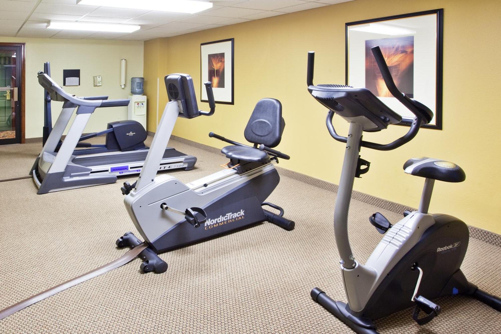 Country & By Radisson, Kingsland, Ga 2*